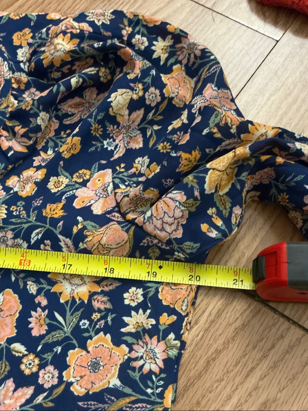 Levi's Navy Floral Tiered Long Sleeve Midi-Maxi Dress Size Medium Measurements - Picture 4 of 5